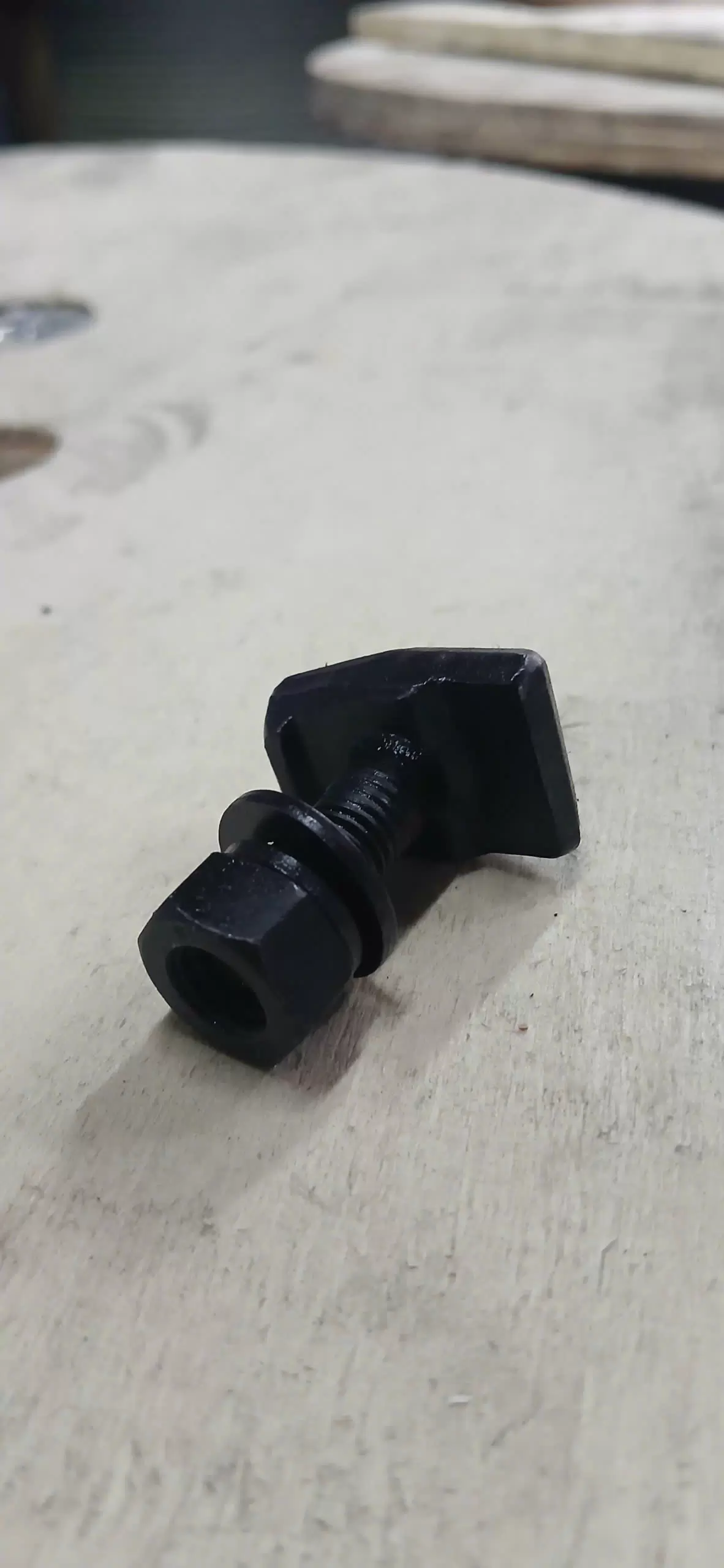 Kẹp ray T50 Ý